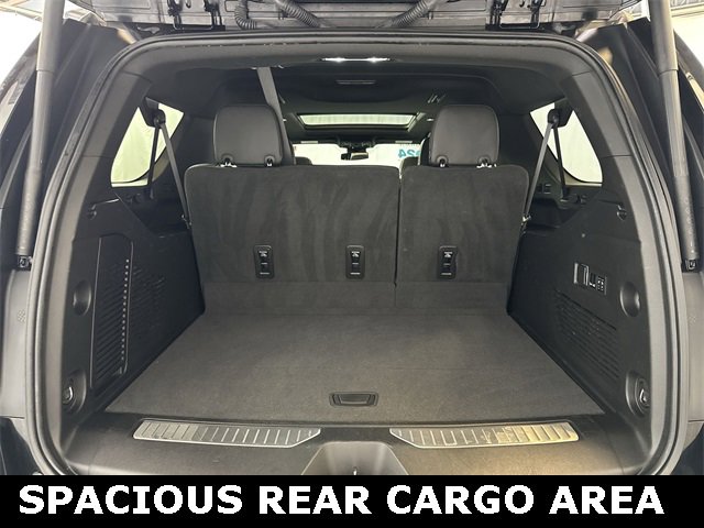 2024 CHEVROLET SUBURBAN - Image 28