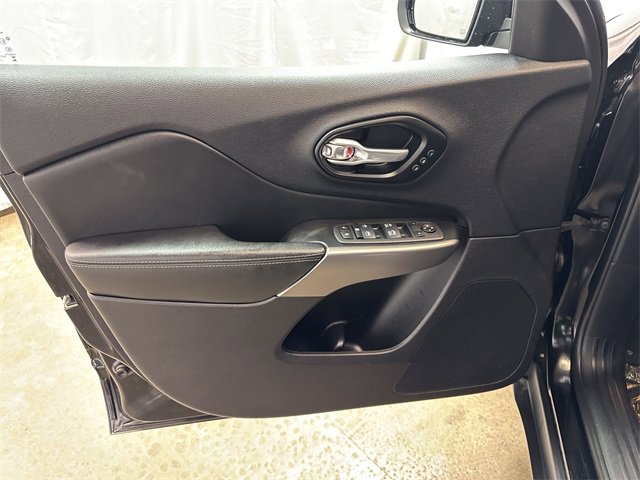 2022 JEEP CHEROKEE - Image 22