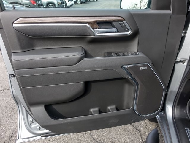 2026 CHEVROLET SILVERADO - Image 10