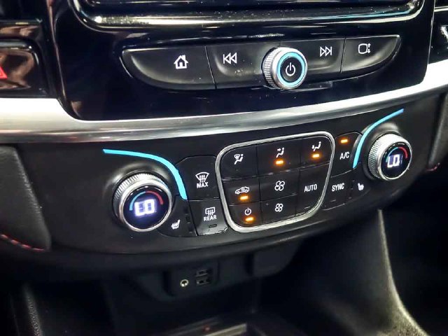 2023 Chevrolet Traverse RS - Photo 29