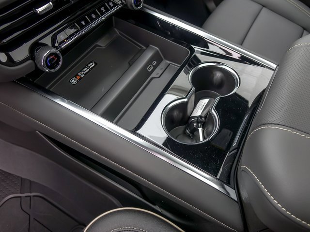 2026 CHEVROLET SUBURBAN - Image 33