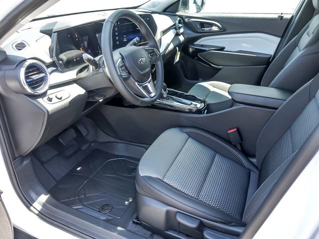 2026 Chevrolet Trax LT - Photo 12