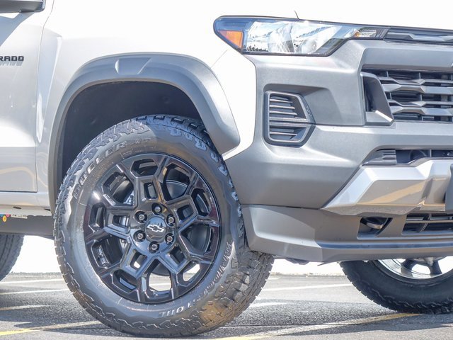 2026 Chevrolet Colorado Trail Boss photo 3