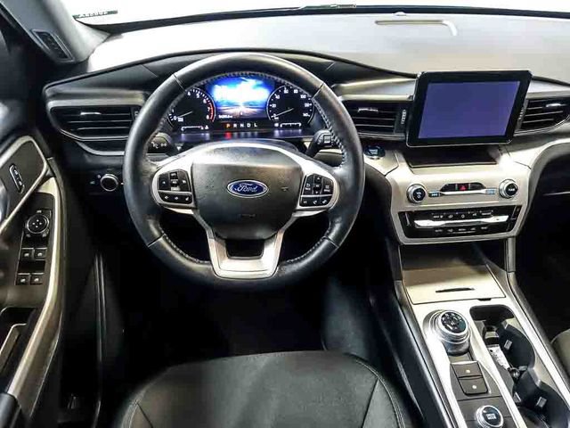 2022 Ford Explorer XLT - Photo 17