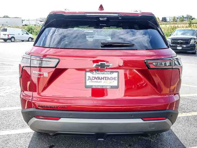 2027 Chevrolet Equinox LT - Photo 7