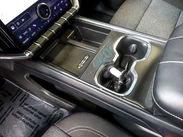 2025 GMC Acadia Elevation - Photo 26