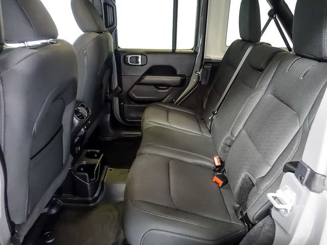 2019 Jeep Wrangler Unlimited Sahara - Photo 14