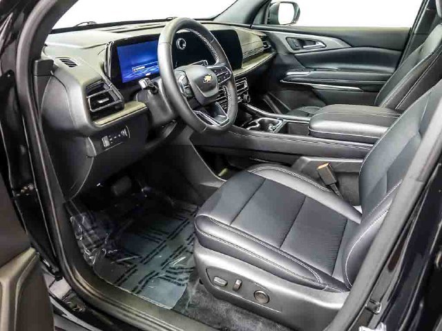 2026 Chevrolet Traverse LT - Photo 13