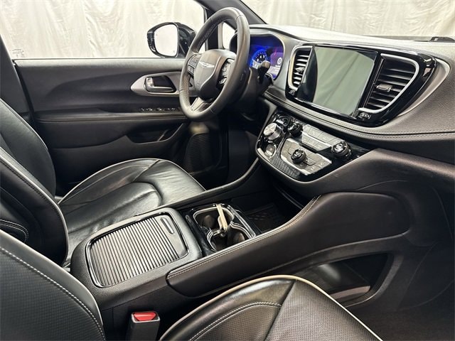 2025 CHRYSLER PACIFICA - Image 30