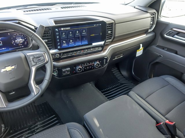 2026 CHEVROLET SILVERADO - Image 16