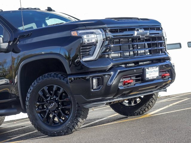 2026 CHEVROLET SILVERADO HD - Image 3