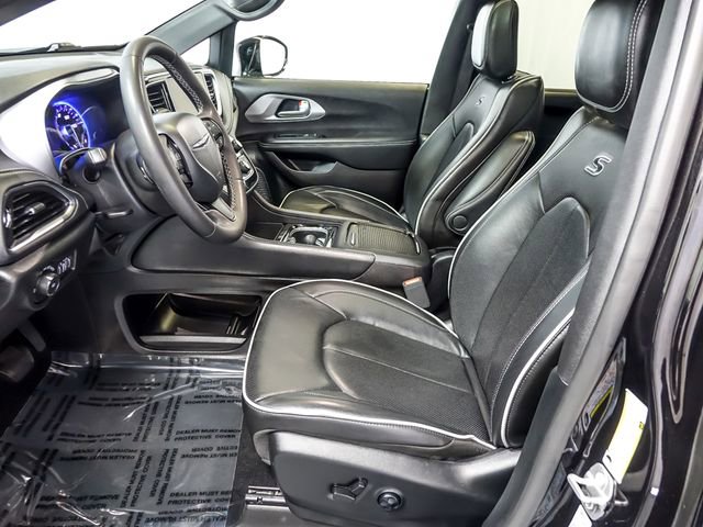 2025 Chrysler Pacifica Limited - Photo 12