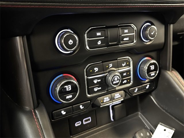 2022 CHEVROLET SUBURBAN - Image 22