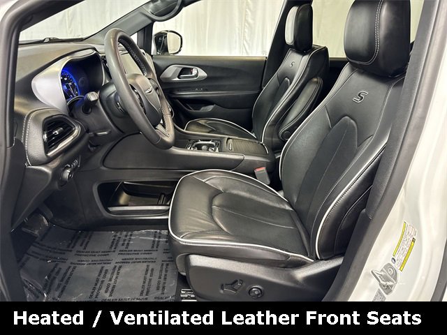 2025 CHRYSLER PACIFICA - Image 10