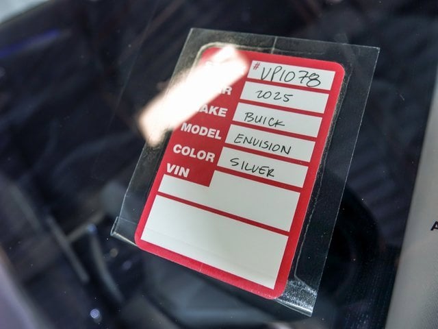2025 BUICK ENVISION - Image 36