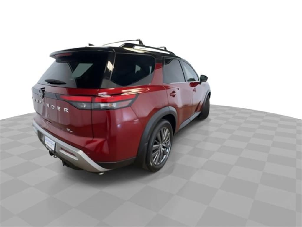 Used 2022 Nissan Pathfinder SL 2WD SUV