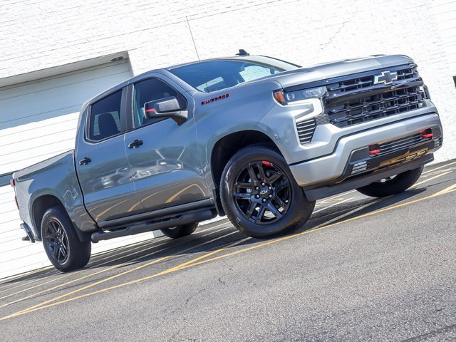 2026 Chevrolet Silverado 1500 RST photo 2