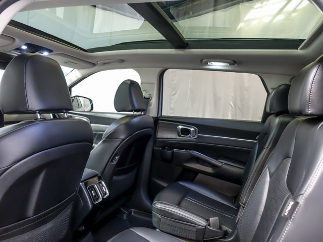2024 KIA SORENTO - Image 16