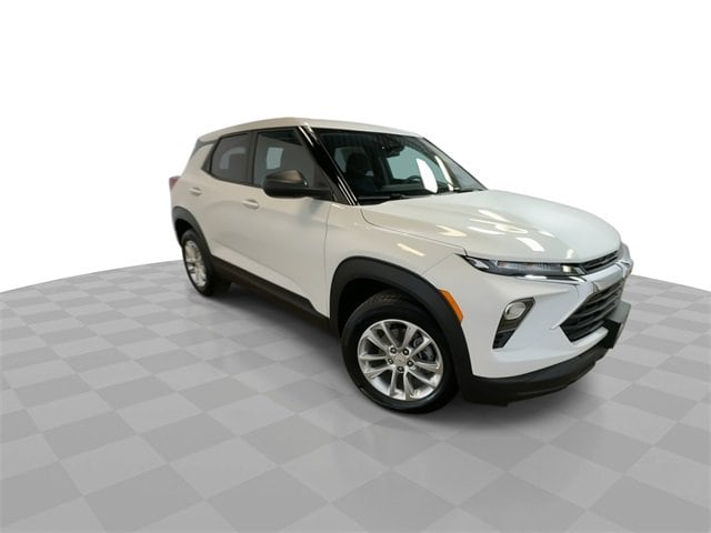 2026 CHEVROLET TRAILBLAZER - Image 2