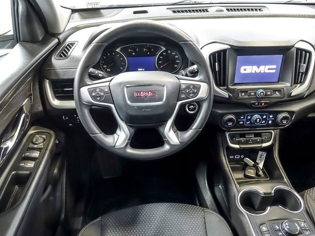 2023 GMC Terrain SLE - Photo 16