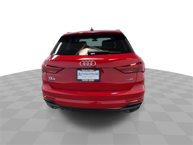 2020 Audi Q3 S line Premium Plus photo 2