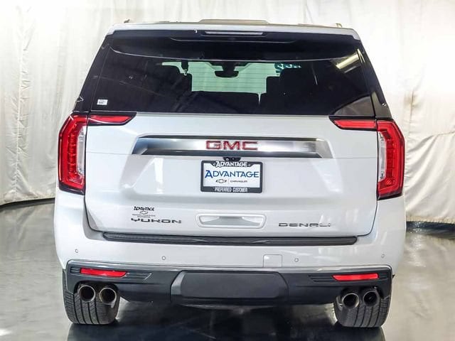 2022 GMC Yukon Denali - Photo 8
