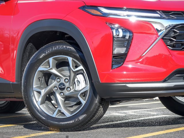 2026 Chevrolet Trax LT photo 3