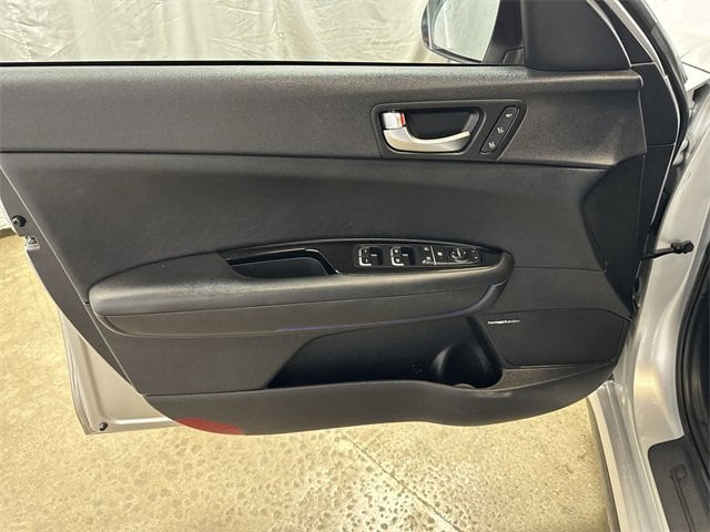 2019 KIA OPTIMA - Image 23