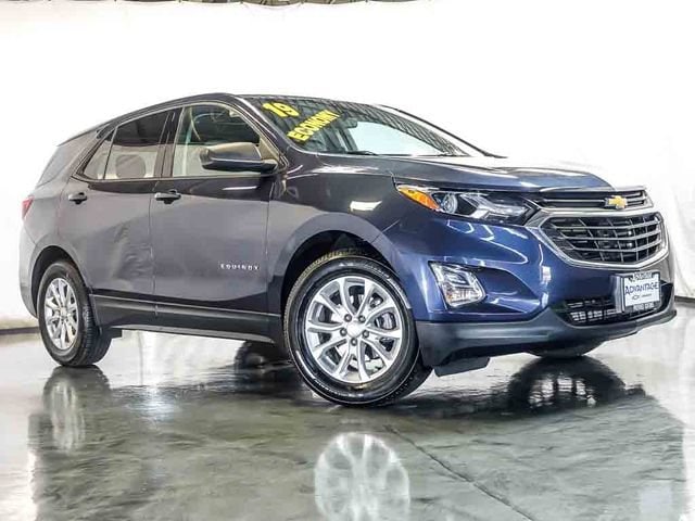 Used 2019 Chevrolet Equinox LS with VIN 3GNAXHEV5KS514061 for sale in Bolingbrook, IL