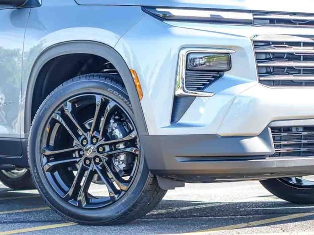 New 2026 Chevrolet Traverse LT SUV