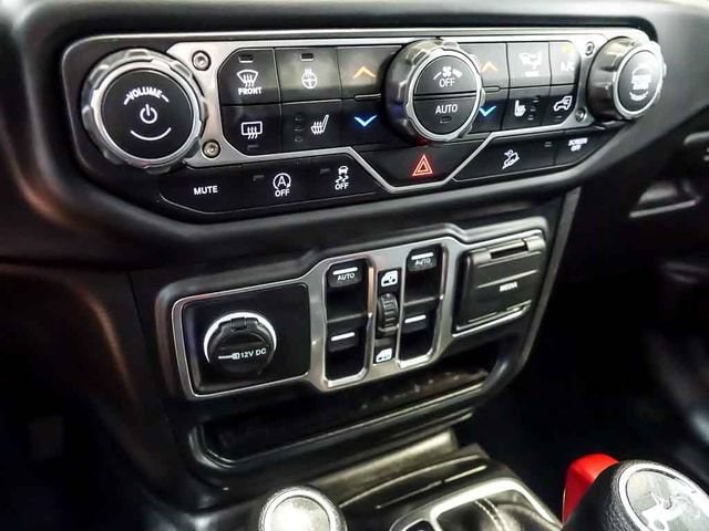 2019 Jeep Wrangler Unlimited Sahara - Photo 24