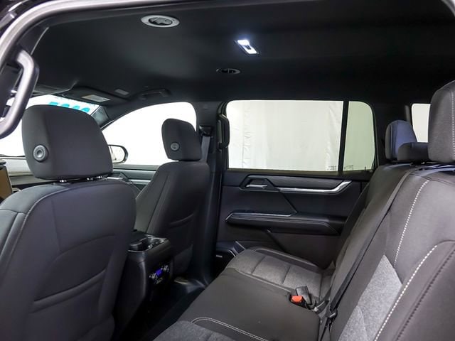 2025 GMC Acadia Elevation - Photo 15