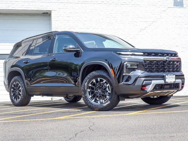 2026 Chevrolet Traverse Z71 photo 2