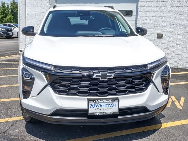 2026 Chevrolet Trax LT - Photo 10