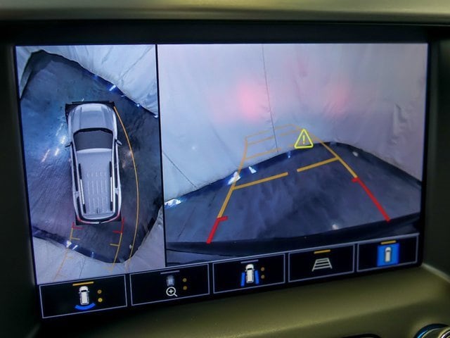 2021 GMC ACADIA - Image 25