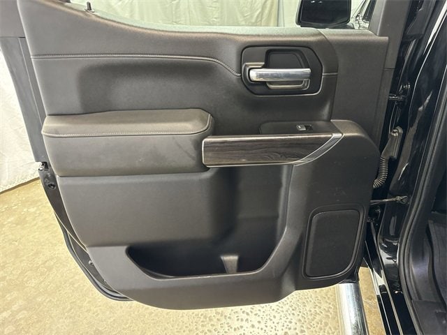 2021 CHEVROLET SILVERADO - Image 22