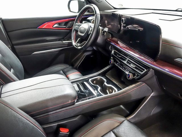 2024 CHEVROLET TRAVERSE - Image 37