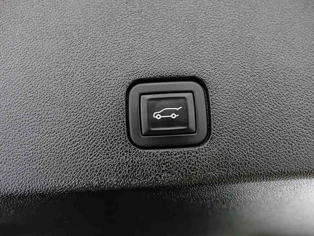2024 Cadillac XT6 Luxury - Photo 32