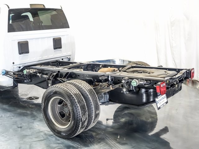 2023 RAM 3500 - Image 10