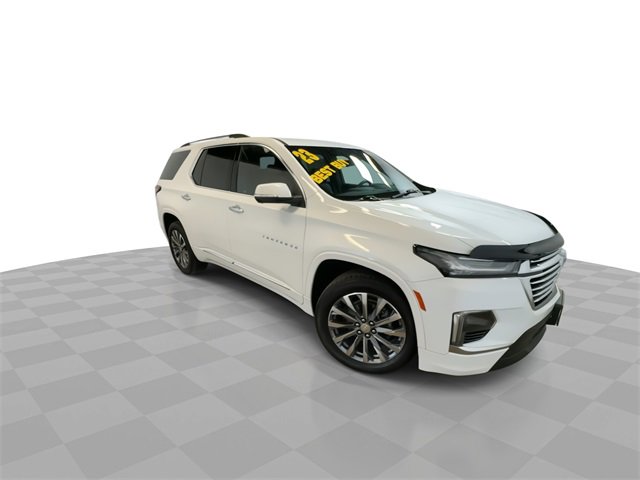 2023 Chevrolet Traverse Premier photo 2