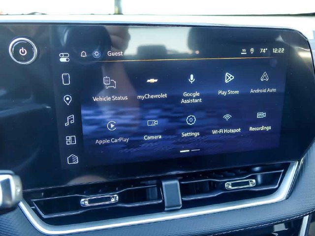 2027 Chevrolet Equinox LT - Photo 22