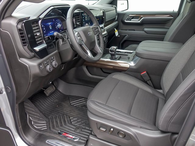 2026 CHEVROLET SILVERADO - Image 12