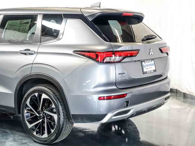 2024 Mitsubishi Outlander SE - Photo 10