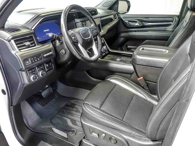 2022 GMC Yukon Denali - Photo 14