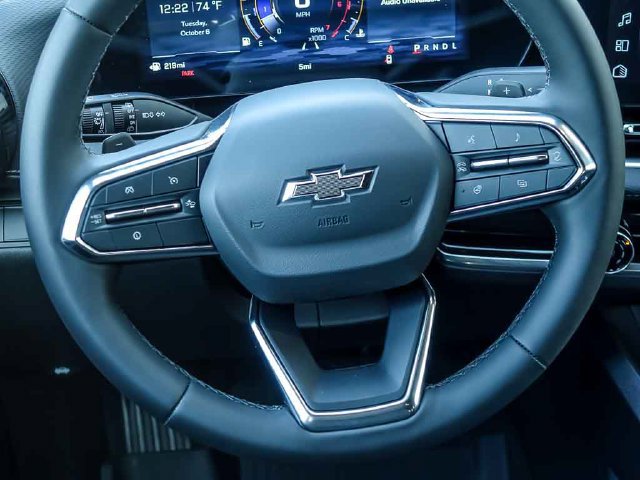 2027 Chevrolet Equinox LT - Photo 18