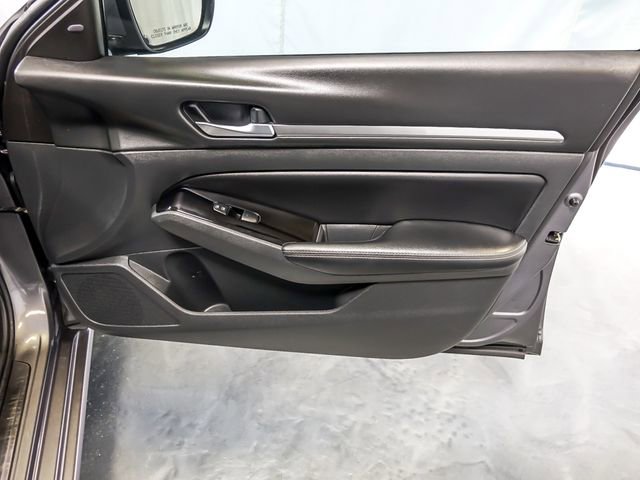 2024 Nissan Altima SL - Photo 30