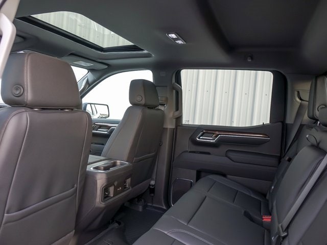 2026 CHEVROLET SILVERADO - Image 19