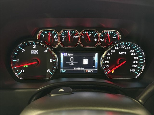 2019 CHEVROLET SUBURBAN - Image 18