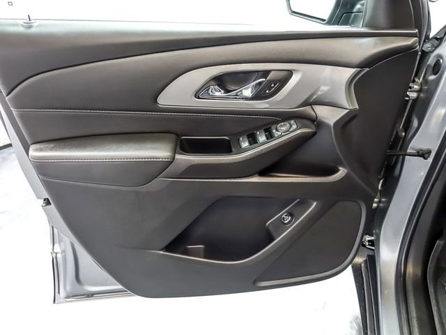 2023 Chevrolet Traverse 1LT - Photo 27