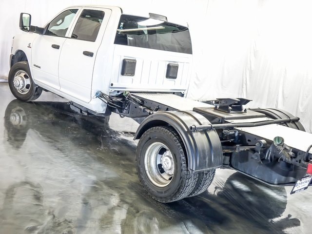 2022 RAM 3500 - Image 11